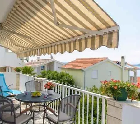 Apartment In Okrug Gornji 6169 Trogir